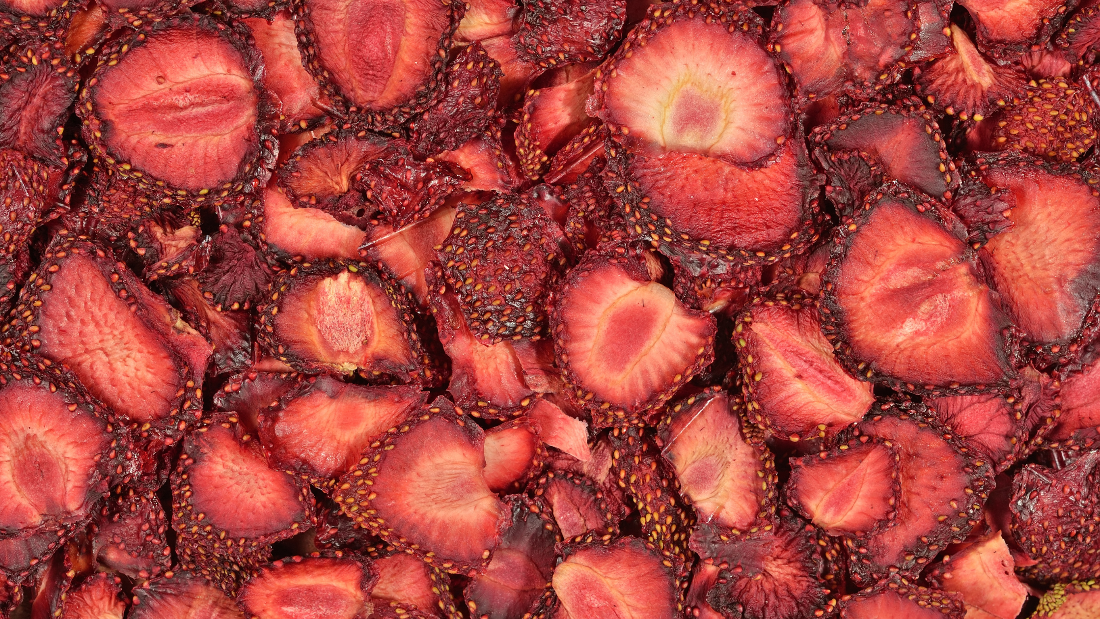  Dried Strawberries 